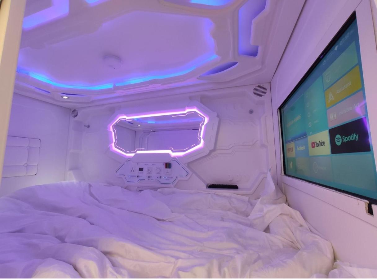Capsules & Dormitory Bh Йерусалим Екстериор снимка